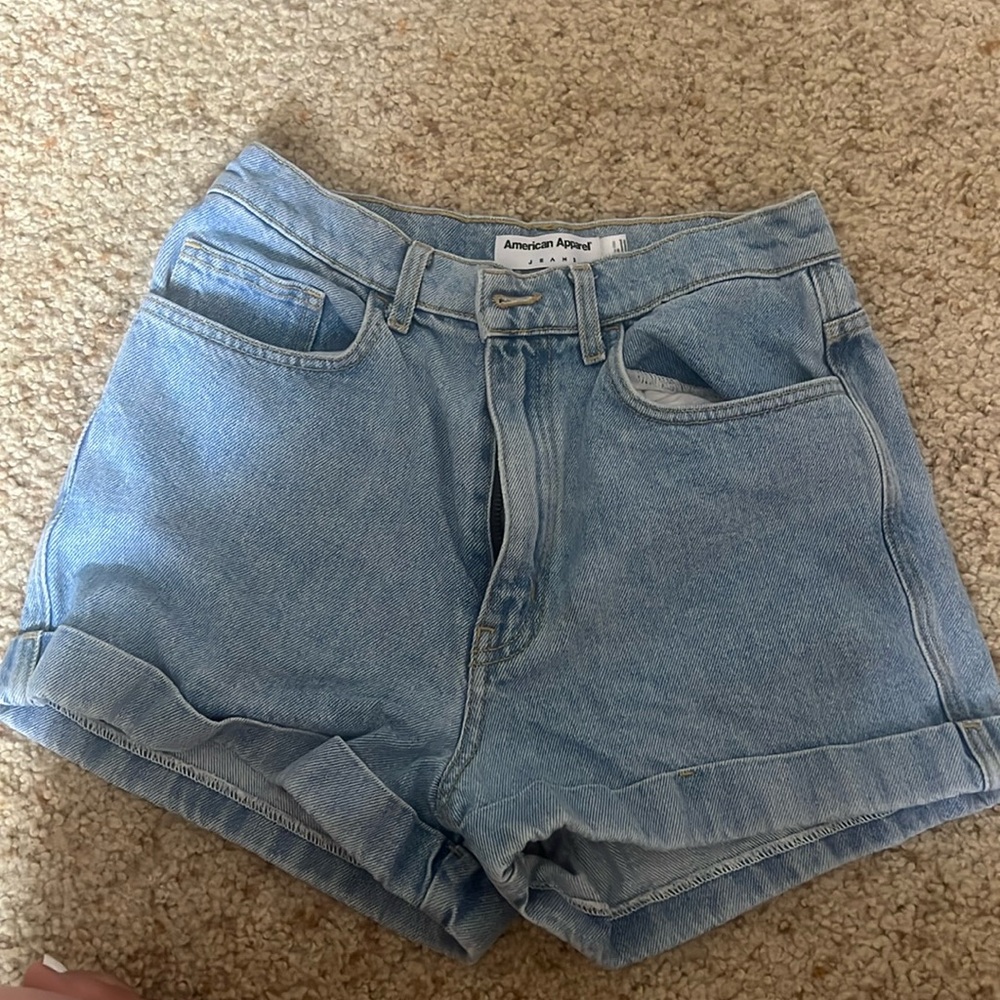 AMERICAN APPAREL HIGH WAISTED SHORTS